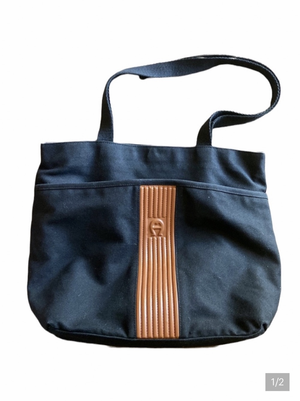 Etienne Aigner ~ Tote